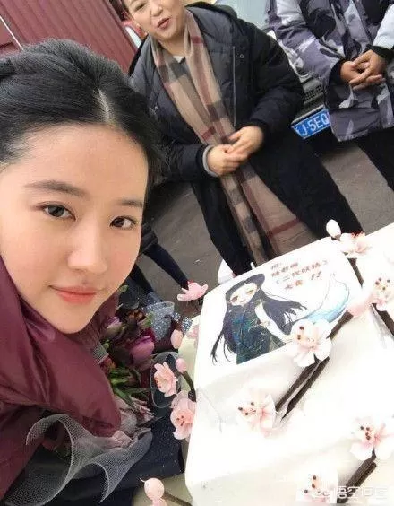 刘亦菲被爆拍《南烟斋笔录》耍大牌刘亦菲，一餐花费700元，事实究竟是怎样？