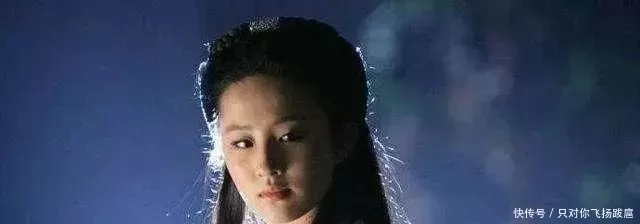 刘亦菲8岁、15岁、18岁、27岁、30岁,你被几岁的刘亦菲惊艳了?