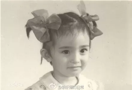 女星的童年照,杨幂可爱,刘亦菲气质,娜扎精