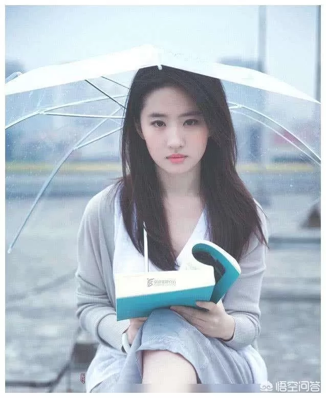 刘亦菲真的很漂亮吗刘亦菲,为什么我不这么认为,大多数人认为她的美是气质还是颜值呢?