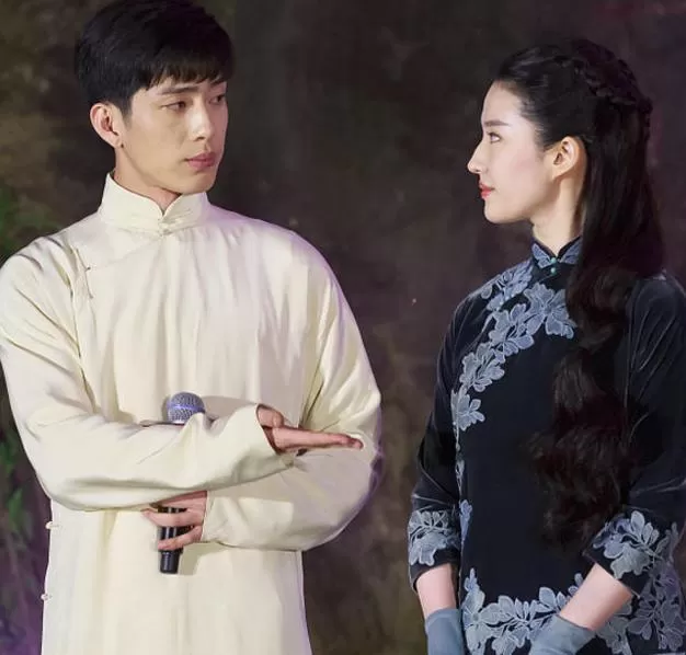 刘亦菲新剧搭档陈晓般配养眼刘亦菲,与井柏然合作的剧值得期待却被积压