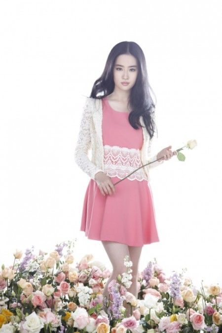 卓多姿2014春夏广告图  《刘亦菲》[2013.12.19]