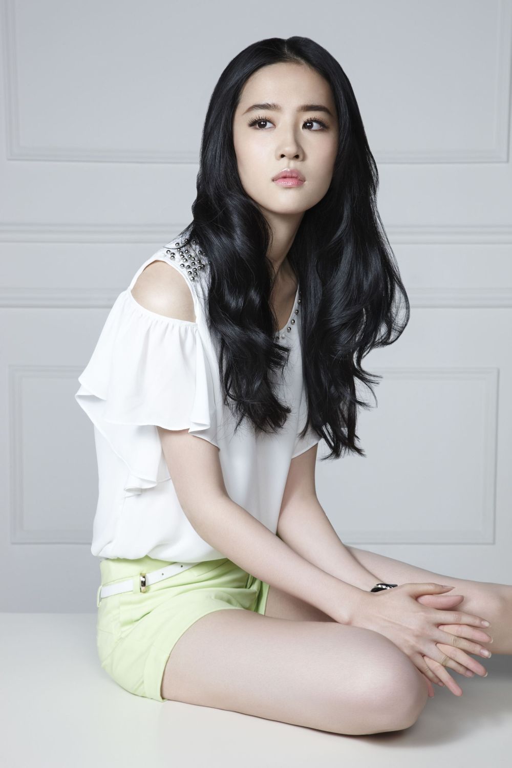 卓多姿2014春夏广告图  《刘亦菲》[2013.12.19]