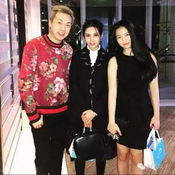 有人45岁还能吊打刘亦菲,有人为亡夫终身不再嫁...那些年的港星都还好吗?