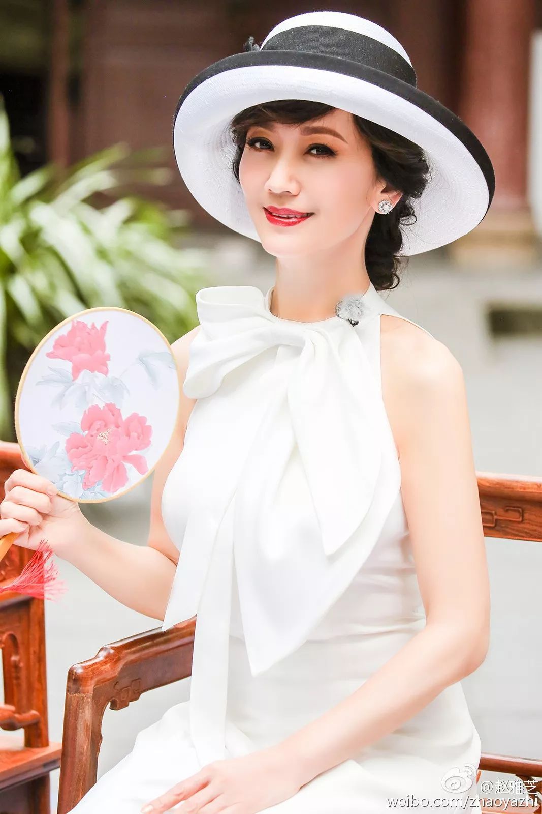 有人45岁还能吊打刘亦菲,有人为亡夫终身不再嫁...那些年的港星都还好吗?