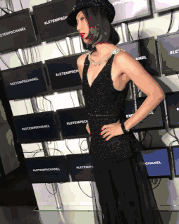 有人45岁还能吊打刘亦菲,有人为亡夫终身不再嫁...那些年的港星都还好吗?