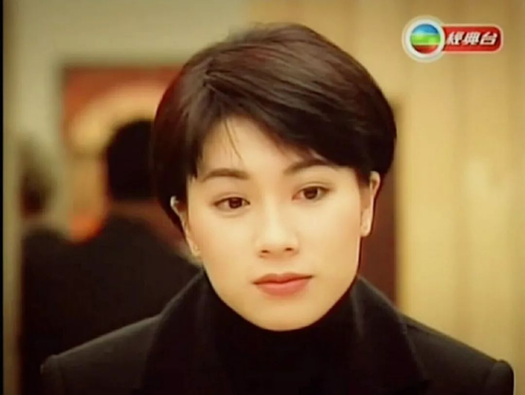 有人45岁还能吊打刘亦菲,有人为亡夫终身不再嫁...那些年的港星都还好吗?