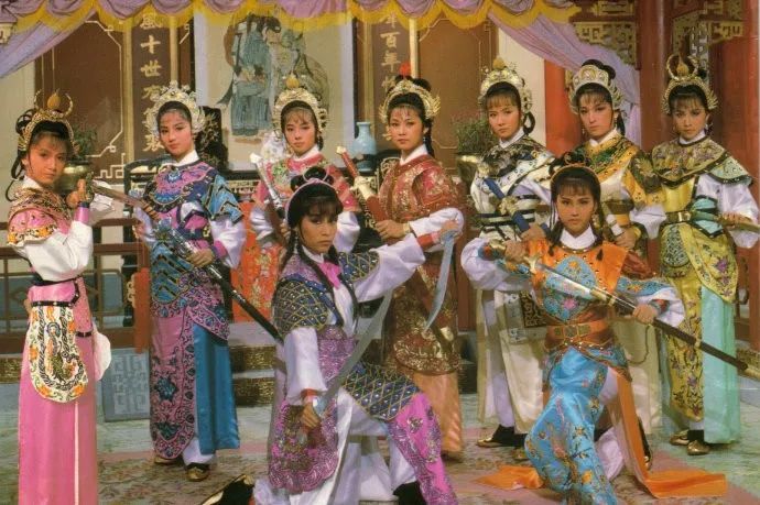 有人45岁还能吊打刘亦菲,有人为亡夫终身不再嫁...那些年的港星都还好吗?