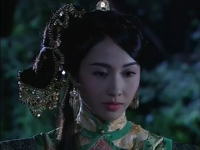 有人45岁还能吊打刘亦菲,有人为亡夫终身不再嫁...那些年的港星都还好吗?